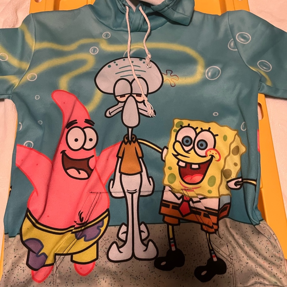 SpongeBob 3D Printed Long Sleeve Pullover Hoodie. Mens large. Great condition.